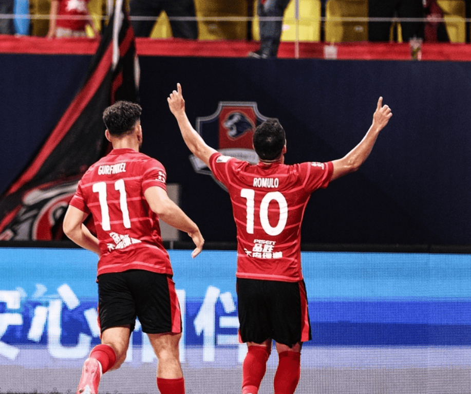 上海申花迎意大利杯关键赛，今晚强势反弹，震撼外界，团队化学反应显著